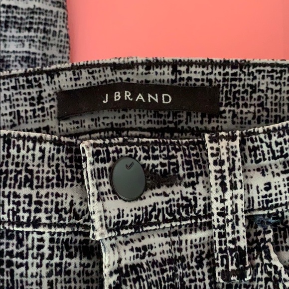 Not worn NWOT Jbrand skinny velvet black/grey 25 - Picture 3 of 7